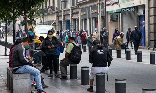 El (torpe) intento de retomar la actividad con sana distancia